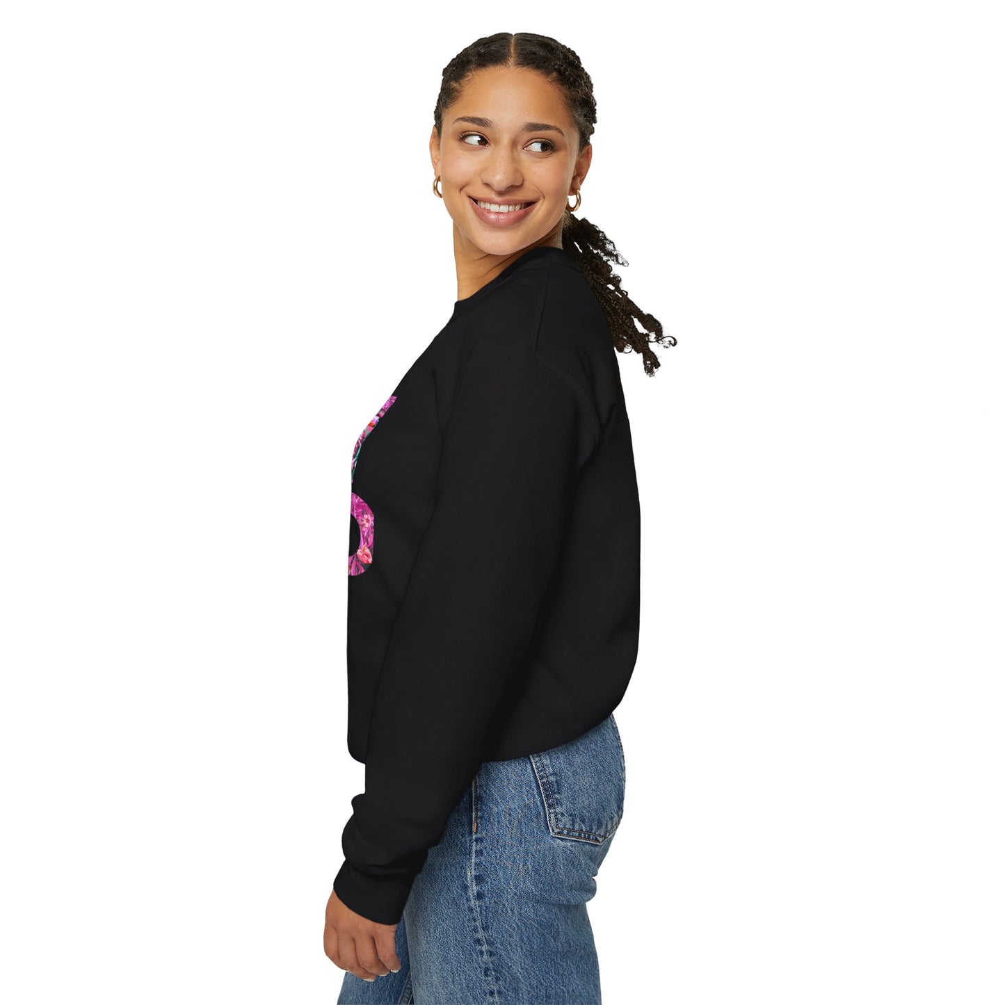 Stay Wild Crewneck Sweatshirt, Cozy Unisex Sweatshirt, Perfect Gift for Nature Lovers, Trendy Outfit for Casual Days, Ideal for Fall
