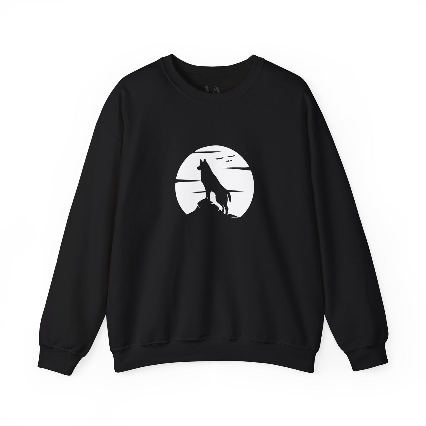 Wolf Howling Crewneck Sweatshirt, Cozy Animal Lover Gift, Pet Themed Apparel, Perfect for Fall, Unisex Sweatshirt, Nature Inspired Wear